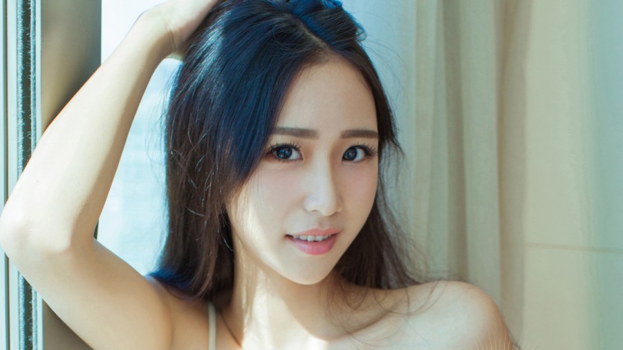 丑闻韩国电影高清在线观看海报