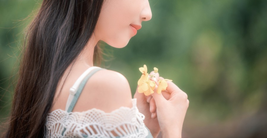 丑闻韩国电影高清在线观看海报